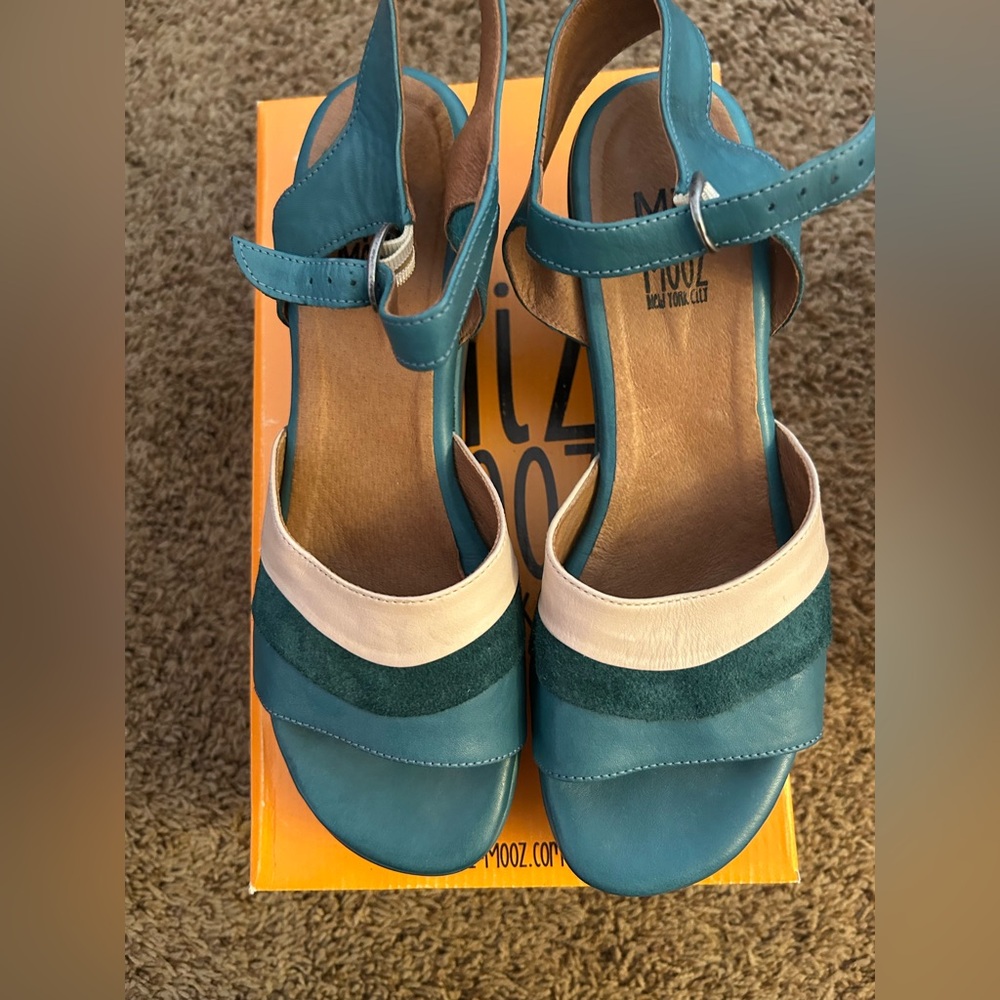 Miz Mooz Teal and Cream Strappy Sandals GALA WORN ONCE!